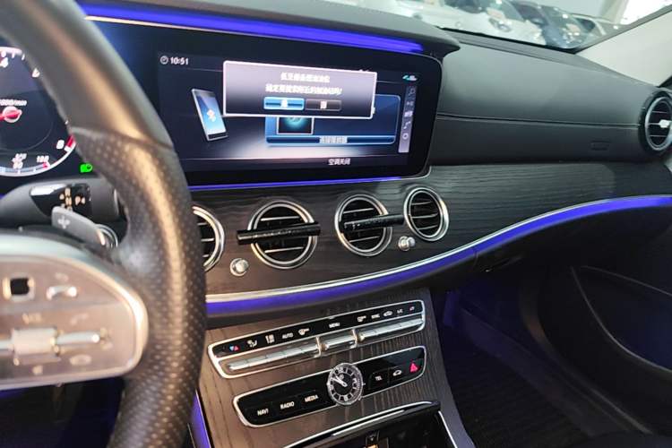 Used Mercedes-Benz E-Class 2019 Restyled E 300 L Sport Luxury Edition Audio And AC Panel