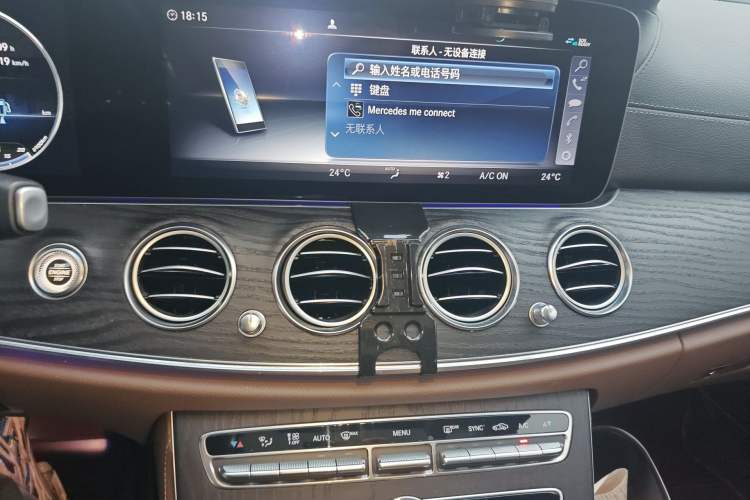 Used Mercedes-Benz E-Class 2019 E 300 L Sport Luxury Edition Audio And AC Panel