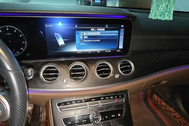 Used Mercedes-Benz E-Class 2019 E 300 L Sporty and Stylish Model Audio And AC Panel