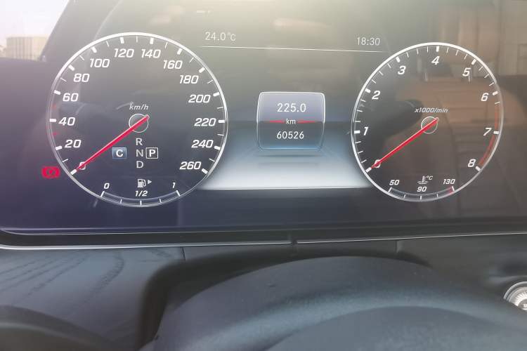 Used Mercedes-Benz E-Class 2019 Restyled E 300 L Sporty and Stylish Edition Audio And AC Panel