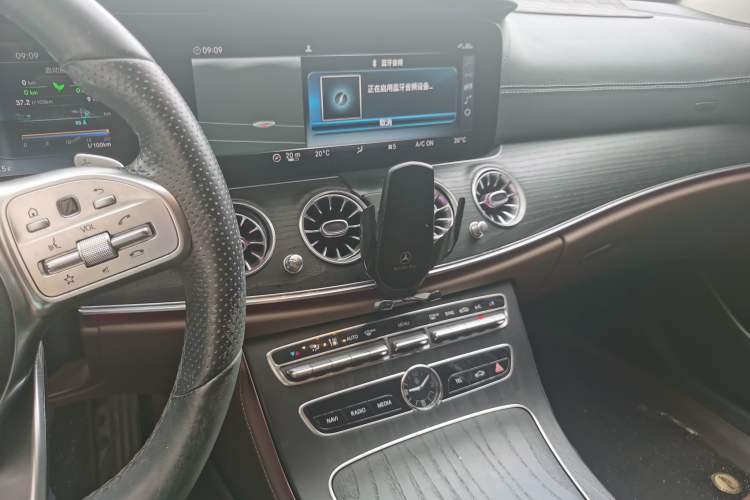 Used Mercedes-Benz E-Class 2019 E 260 L Sport Edition Audio And AC Panel