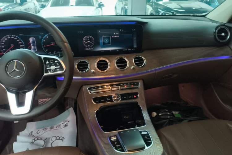 Used Mercedes-Benz E-Class 2019 Facelifted E 300 L Stylish Version Audio And AC Panel