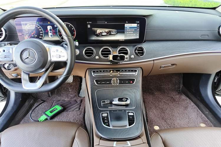 Used Mercedes-Benz E-Class 2019 E 300 L Sporty and Stylish Model Audio And AC Panel
