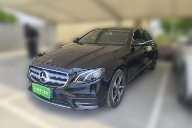 Used Mercedes-Benz E-Class 2019 E 300 L Sporty and Stylish Model