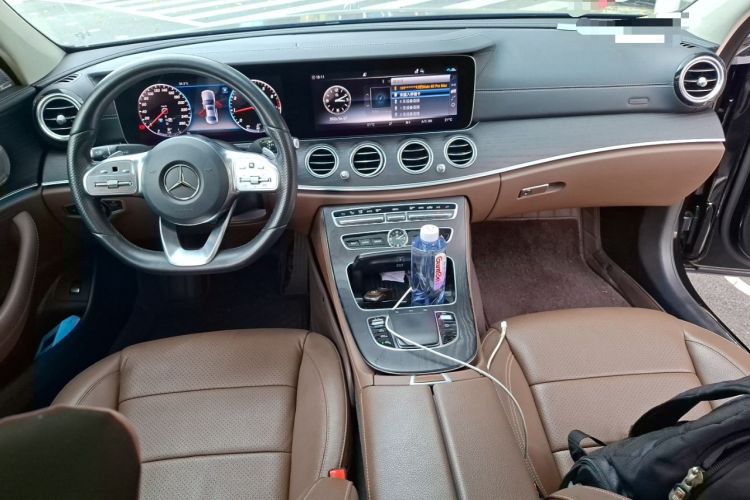 Used Mercedes-Benz E-Class 2019 Restyled E 300 L Sporty and Stylish Edition Center Console