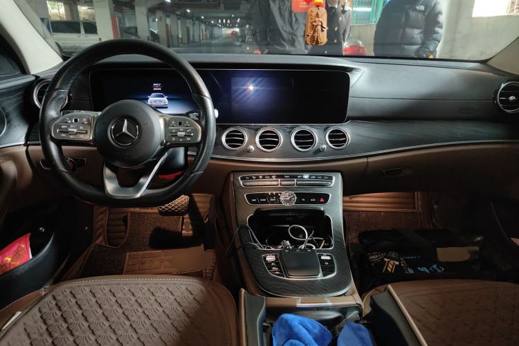 Used Mercedes-Benz E-Class 2019 E 300 L Sporty and Stylish Model Center Console