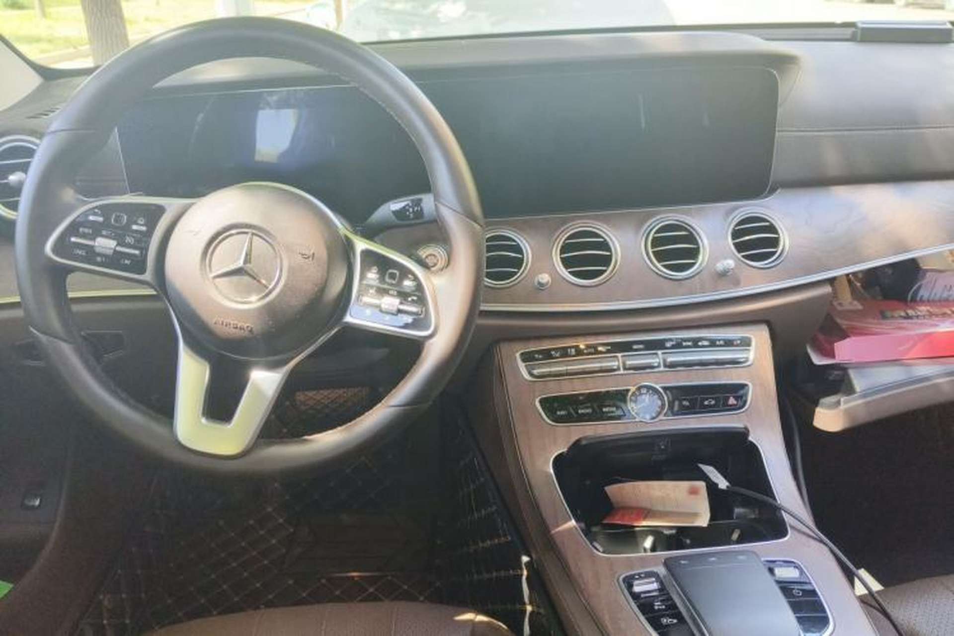 Used Mercedes-Benz E-Class 2019 E 300 L Stylish Model Center Console