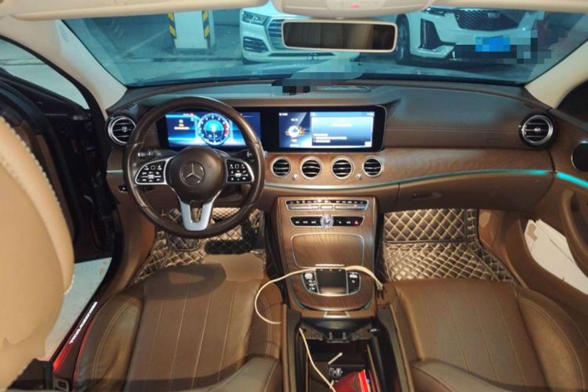 Used Mercedes-Benz E-Class 2019 E 300 L Stylish Model Center Console