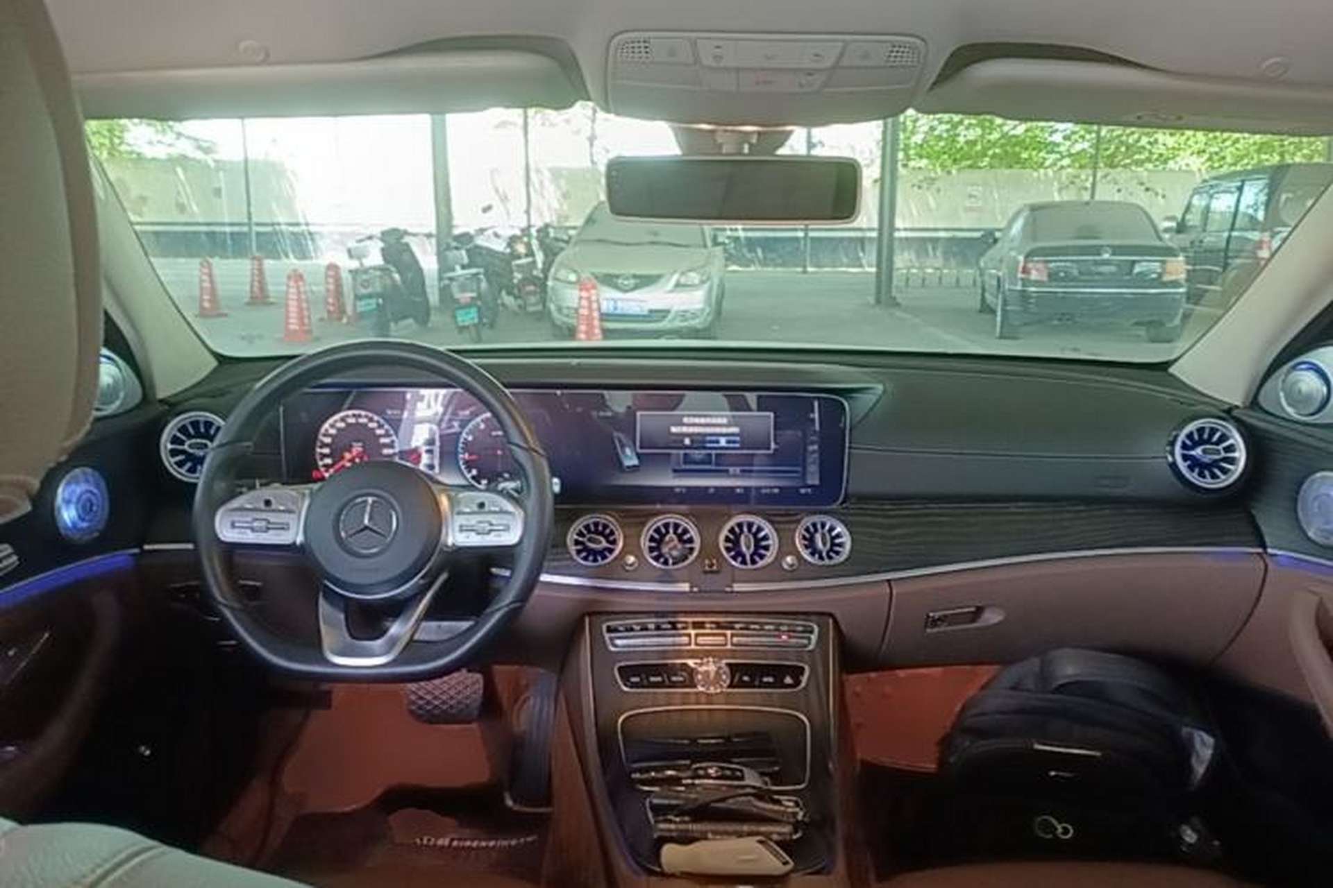Used Mercedes-Benz E-Class 2019 Restyled E 300 L Sporty and Stylish Edition Center Console