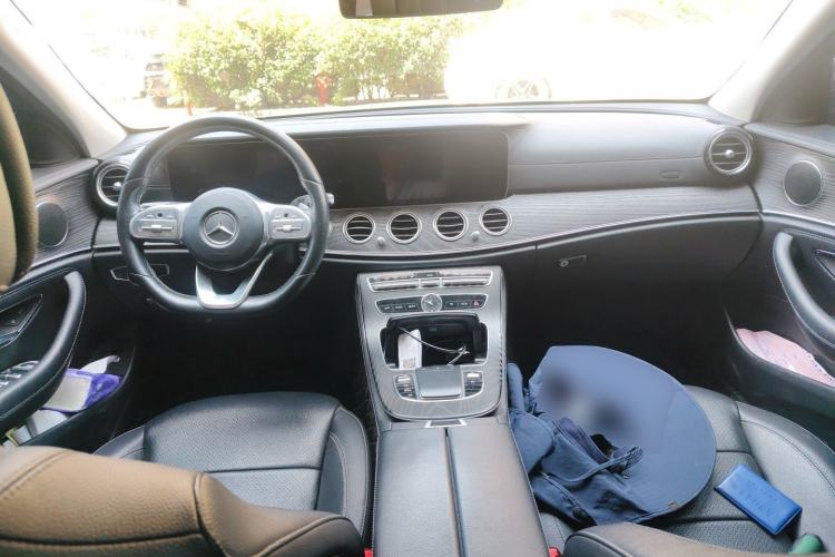 Used Mercedes-Benz E-Class 2019 Restyled E 300 L Sporty and Stylish Edition Center Console