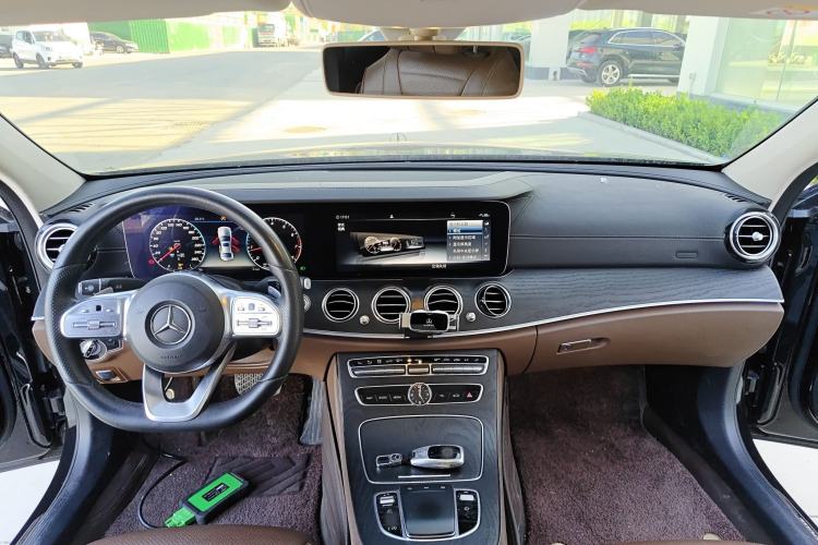 Used Mercedes-Benz E-Class 2019 E 300 L Sporty and Stylish Model Center Console