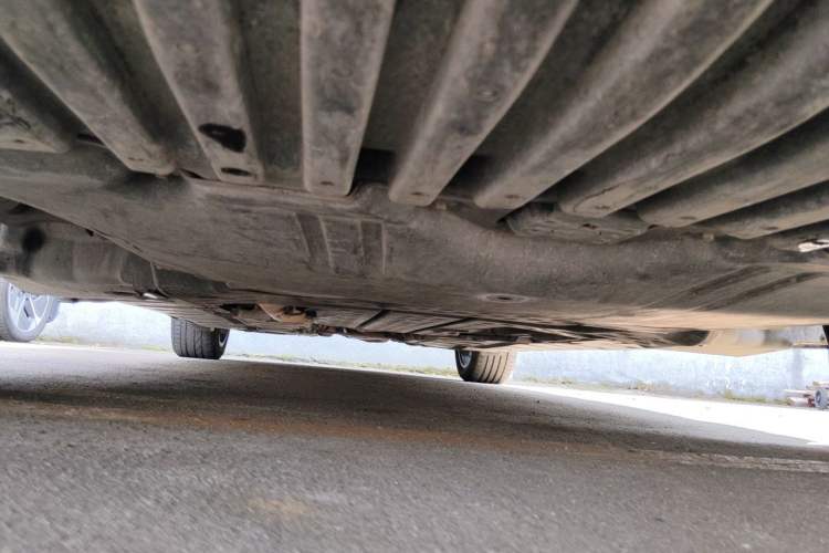 Used Mercedes-Benz E-Class 2019 E 260 L Chassis Front