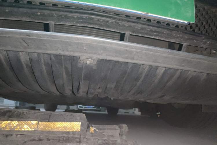 Used Mercedes-Benz E-Class 2019 E 200 L Chassis Front