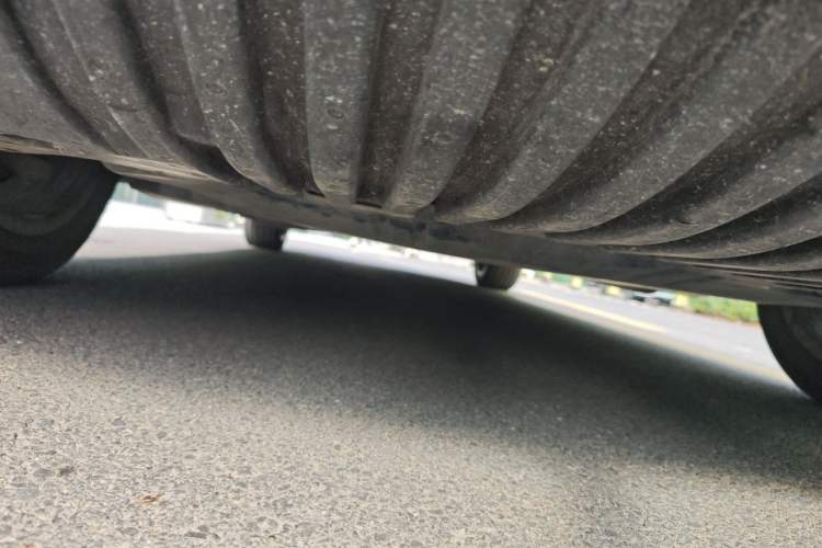 Used Mercedes-Benz E-Class 2019 E 200 L Chassis Front