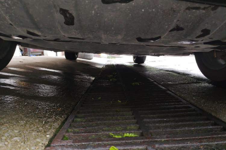 Used Mercedes-Benz E-Class 2019 E 260 L Chassis Front