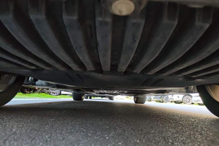 Used Mercedes-Benz E-Class 2019 E 260 L Sport Edition Chassis Front