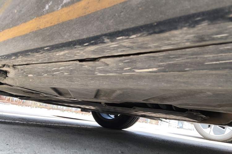 Used Mercedes-Benz E-Class 2019 E 260 L Chassis Front Left