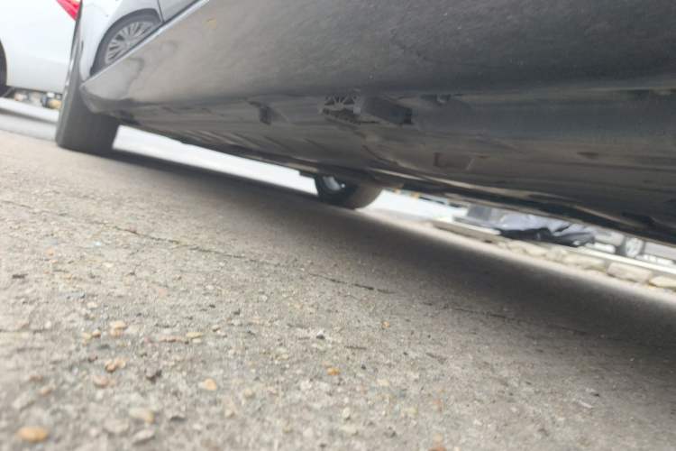 Used Mercedes-Benz E-Class 2019 Restyled E 300 L Luxury Edition Chassis Front Left