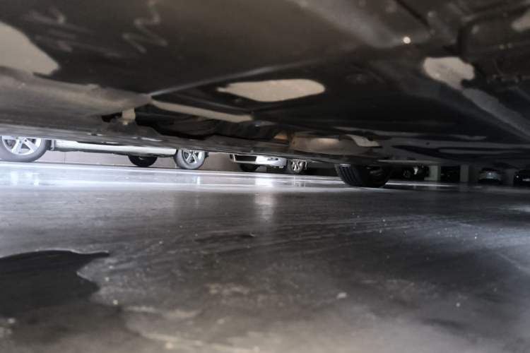 Used Mercedes-Benz E-Class 2019 E 260 L 4MATIC Chassis Front Left