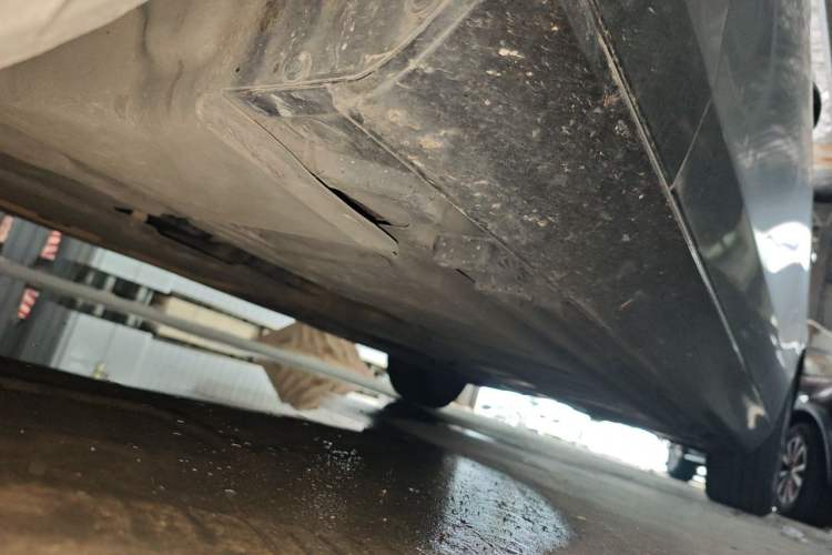 Used Mercedes-Benz E-Class 2019 E 200 L Chassis Front Left