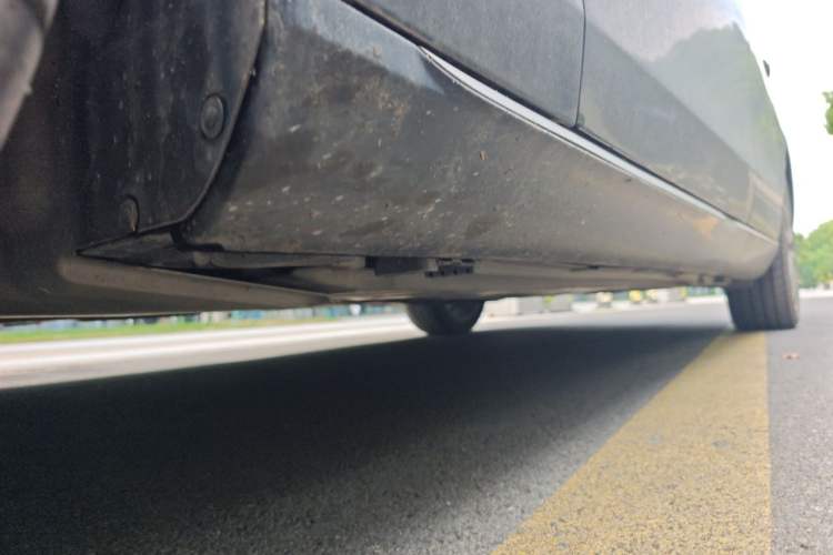 Used Mercedes-Benz E-Class 2019 E 200 L Chassis Front Left