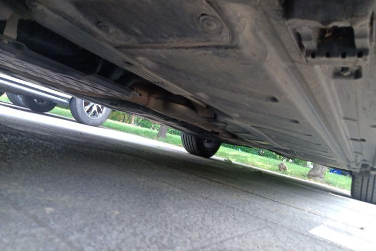 Used Mercedes-Benz E-Class 2019 E 260 L Sport Edition Chassis Front Left