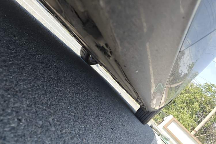 Used Mercedes-Benz E-Class 2019 E 200 L Chassis Front Left