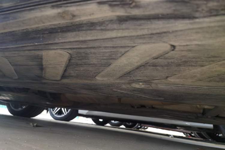 Used Mercedes-Benz E-Class 2019 E 200 L Chassis Front Left