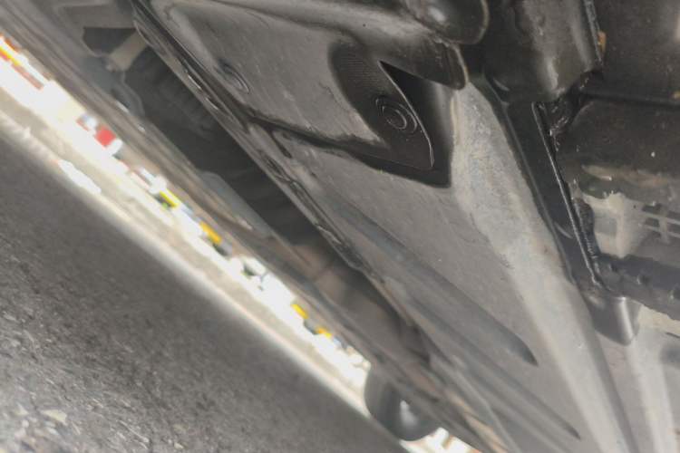 Used Mercedes-Benz E-Class 2019 E 260 L 4MATIC Chassis Front Left