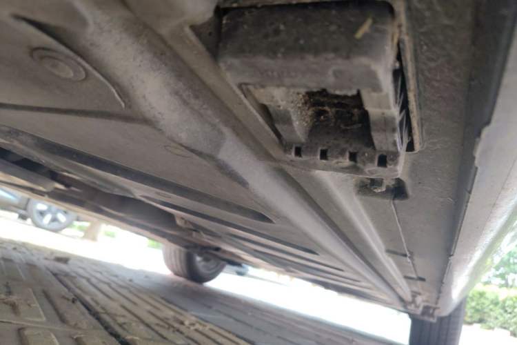 Used Mercedes-Benz E-Class 2019 E 260 L Chassis Front Left