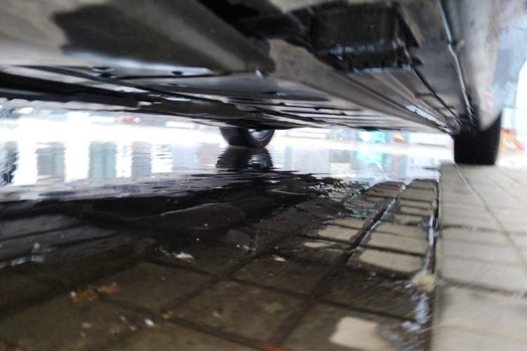 Used Mercedes-Benz E-Class 2019 E 300 L Luxury Model Chassis Front Left