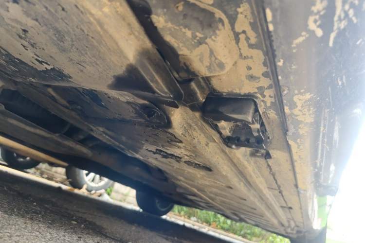 Used Mercedes-Benz E-Class 2019 E 200 L Chassis Front Left