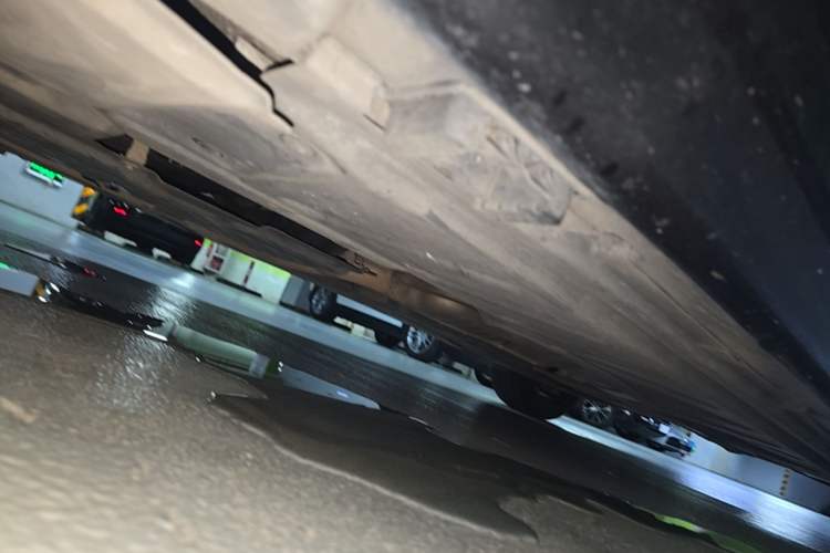 Used Mercedes-Benz E-Class 2019 E 200 L Chassis Front Left