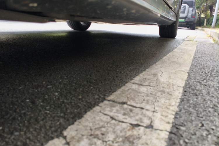 Used Mercedes-Benz E-Class 2019 E 300 L Sporty and Stylish Model Chassis Front Left