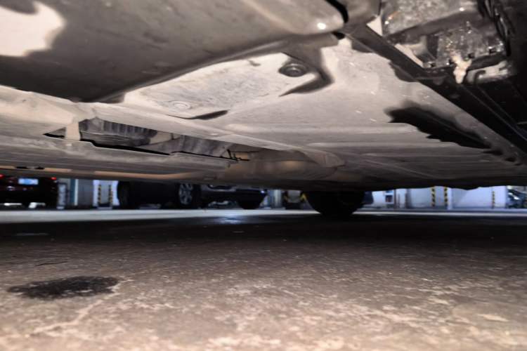 Used Mercedes-Benz E-Class 2019 E 300 L Luxury Model Chassis Front Left