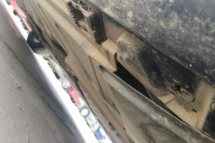 Used Mercedes-Benz E-Class 2019 E 260 L Chassis Front Right