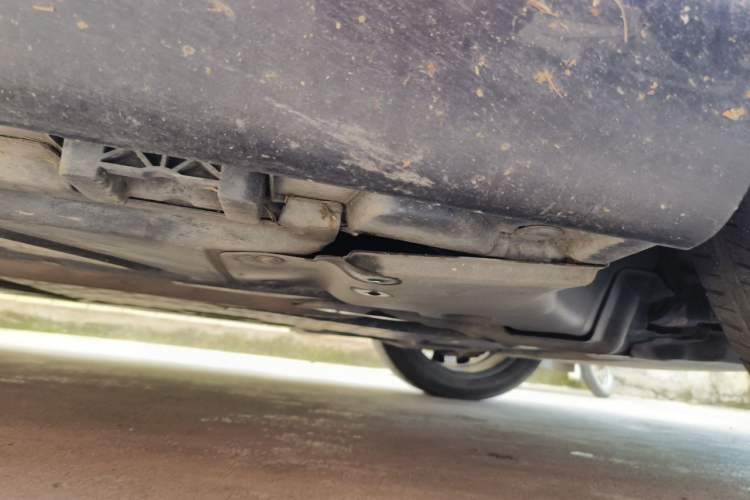 Used Mercedes-Benz E-Class 2019 Restyled E 300 L Luxury Edition Chassis Front Right