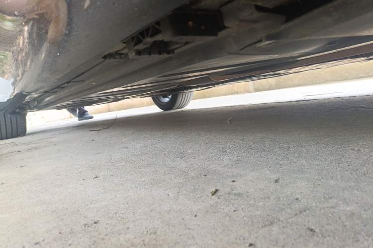 Used Mercedes-Benz E-Class 2019 E 260 L Chassis Front Right