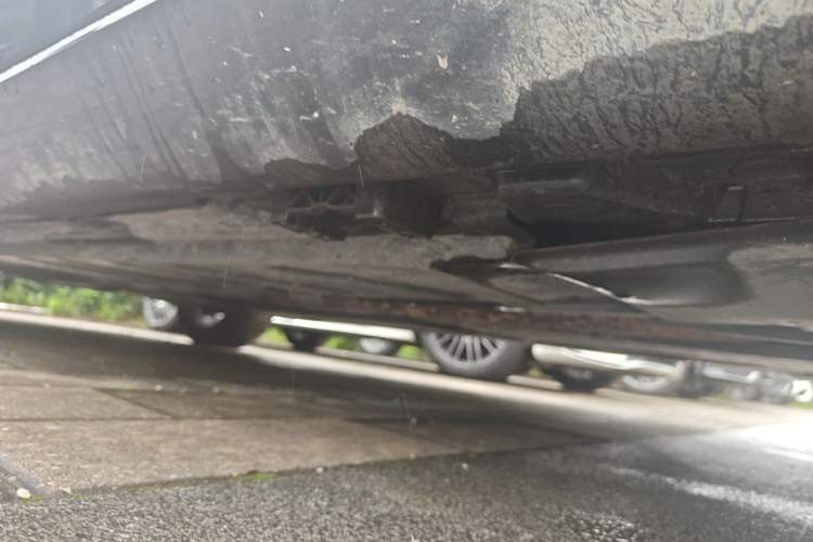 Used Mercedes-Benz E-Class 2019 Facelifted E 300 L Stylish Version Chassis Front Right