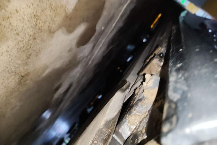 Used Mercedes-Benz E-Class 2019 E 300 L Luxury Model Chassis Front Right