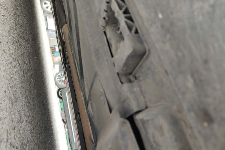 Used Mercedes-Benz E-Class 2019 E 200 L 4MATIC Chassis Front Right