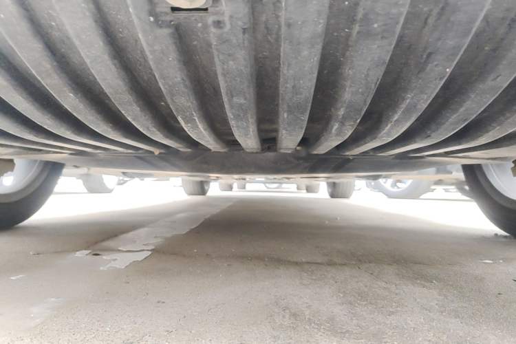 Used Mercedes-Benz E-Class 2019 E 200 L Chassis Front
