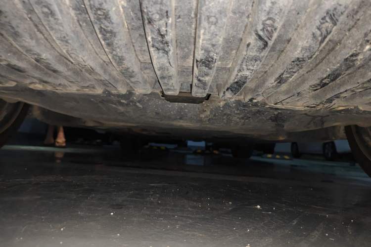 Used Mercedes-Benz E-Class 2019 E 200 L Chassis Front