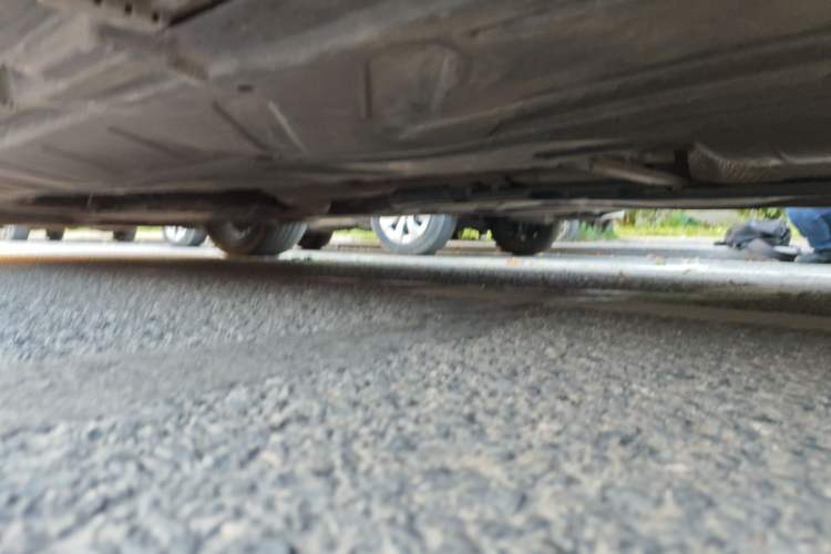 Used Mercedes-Benz E-Class 2019 E 260 L 4MATIC Chassis Rear Left