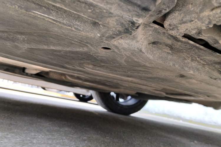 Used Mercedes-Benz E-Class 2019 E 260 L Chassis Rear Left