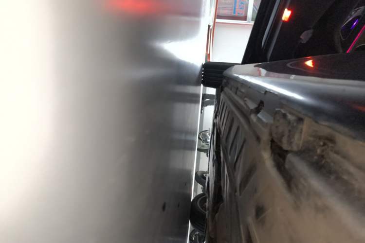 Used Mercedes-Benz E-Class 2019 E 200 L Chassis Rear Left