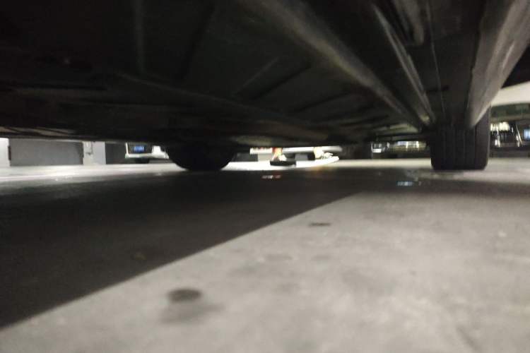 Used Mercedes-Benz E-Class 2019 E 300 L Luxury Model Chassis Rear Left