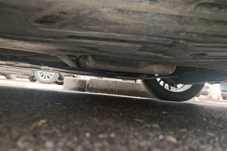 Used Mercedes-Benz E-Class 2019 E 260 L Chassis Rear Left