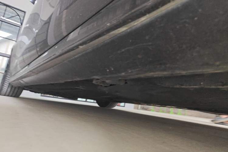 Used Mercedes-Benz E-Class 2019 E 260 L Sport Edition Chassis Rear Left