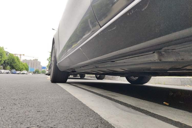 Used Mercedes-Benz E-Class 2019 E 200 L Chassis Rear Left